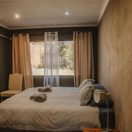 Ferienwohnung Wilgeboomsdrift Safaris Modimolle Exterior foto